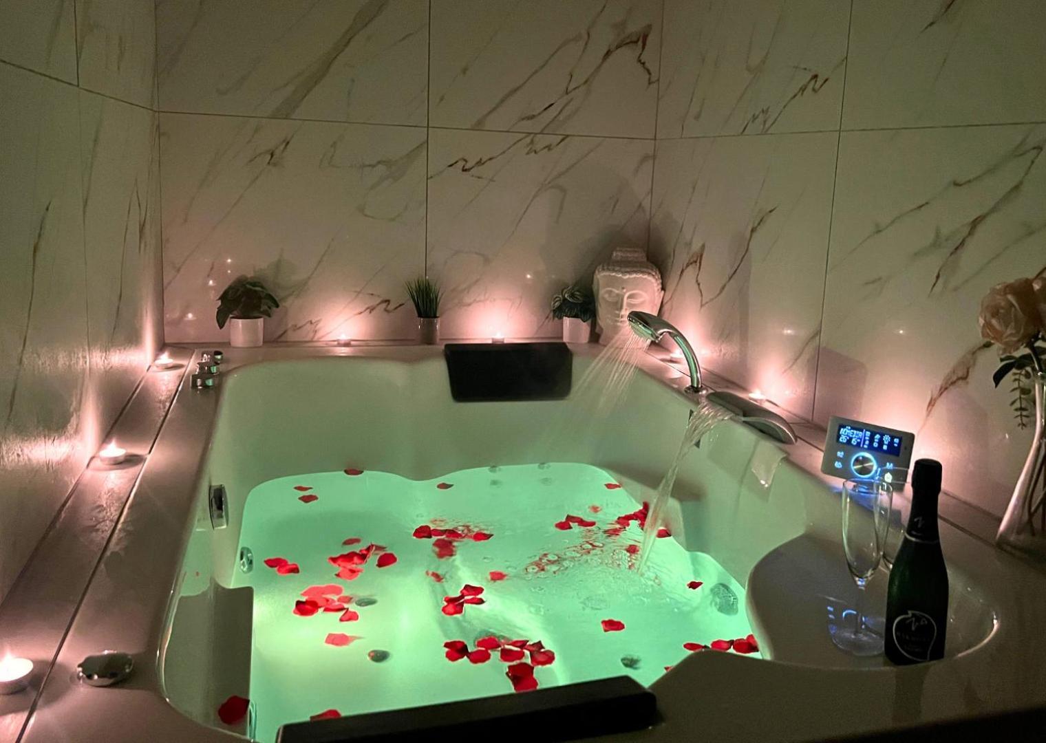 Le Moment Bien-Etre - Appartement Avec Spa Privatif Saint-Omer  Zewnętrze zdjęcie